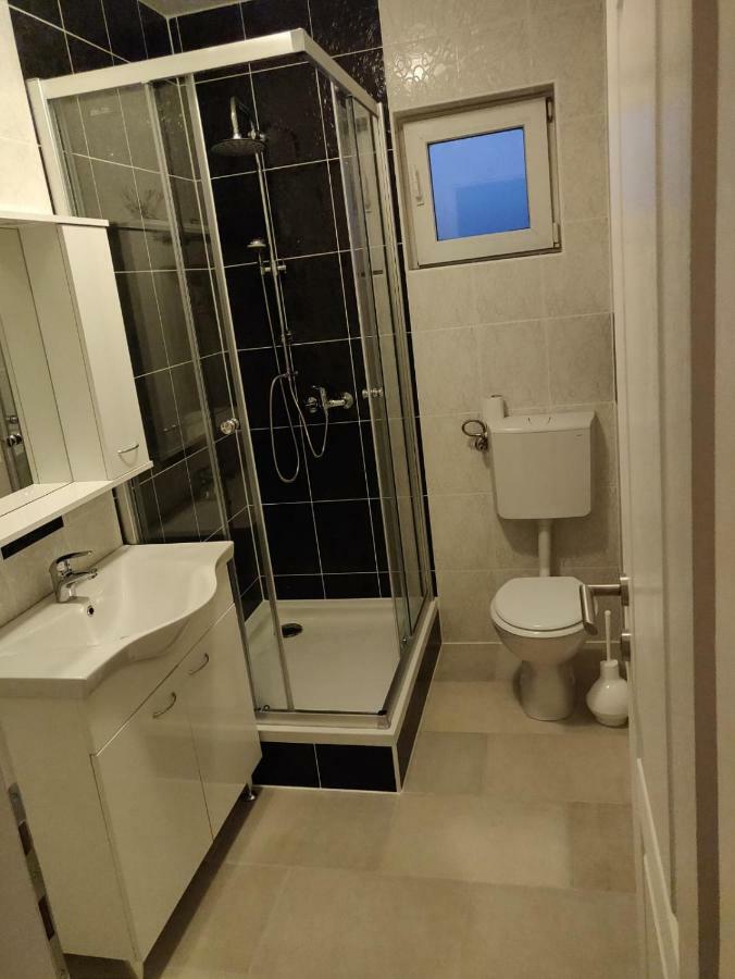 Kuca Za Odmor Postonjski Maslenica Exterior foto